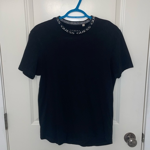 Mens guess t-shirt - Picture 1 of 3